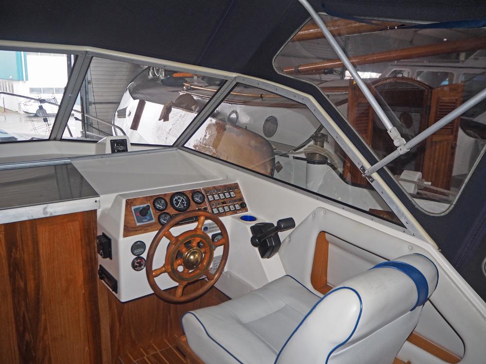 Stuurhuis, Accommodatie